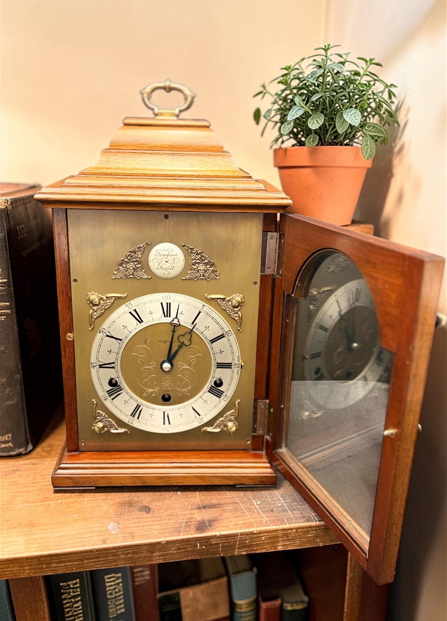 English Elliott Dual-Chime Mantel Clock – Westminster & Whittington – Auto Night Shutoff – Made in England