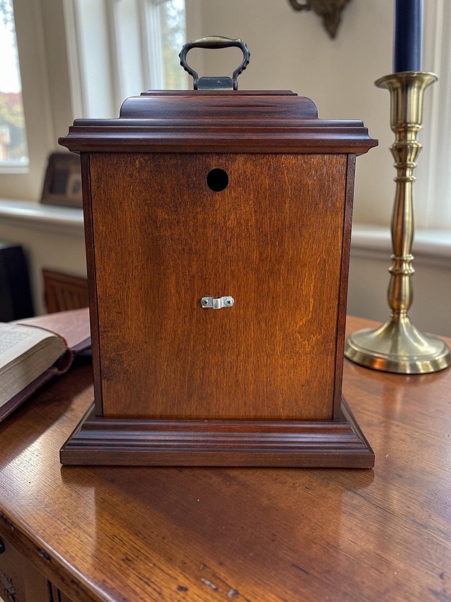 Pennsylvania House Mantel Clock – Brand New Hermle Movement – Westminster Chime – Heirloom Mechanical Bracket Clock