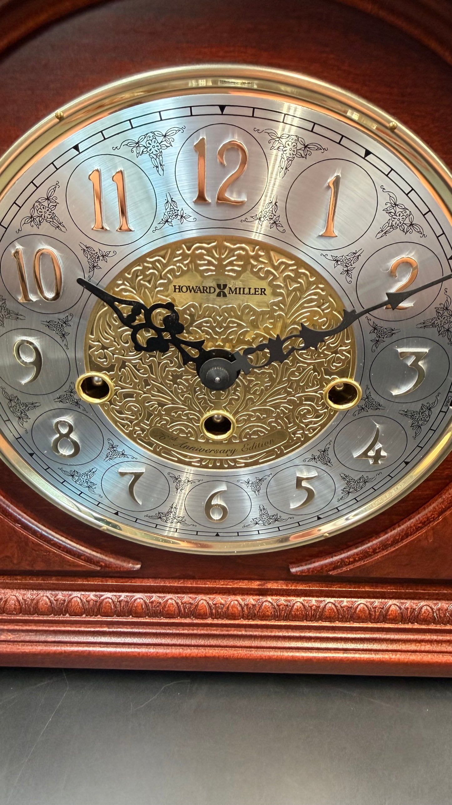 Howard Miller Barrett Mantel Clock – 76th Anniversary Edition – NOS – Kieninger German Mechanical Westminster Chime – Beveled Glass