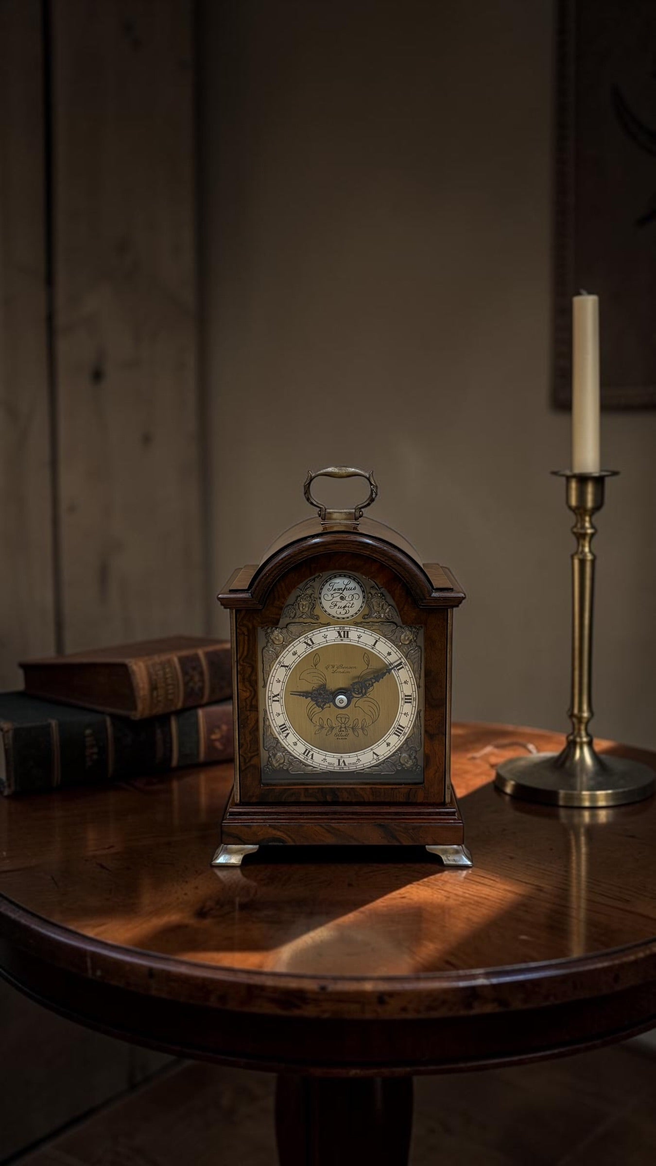Vintage Elliott of London Burr Walnut Bracket Clock – English 8-Day Time-Only Mechanical Mantel Clock – Freshly Serviced
