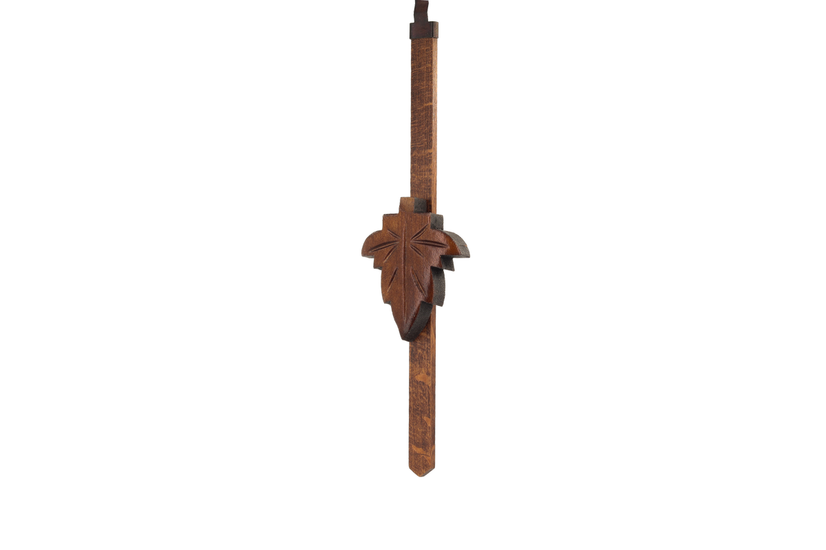 Anton Schneider 8T 90/9 Avis Vinea cuckoo clock, pendulum detail