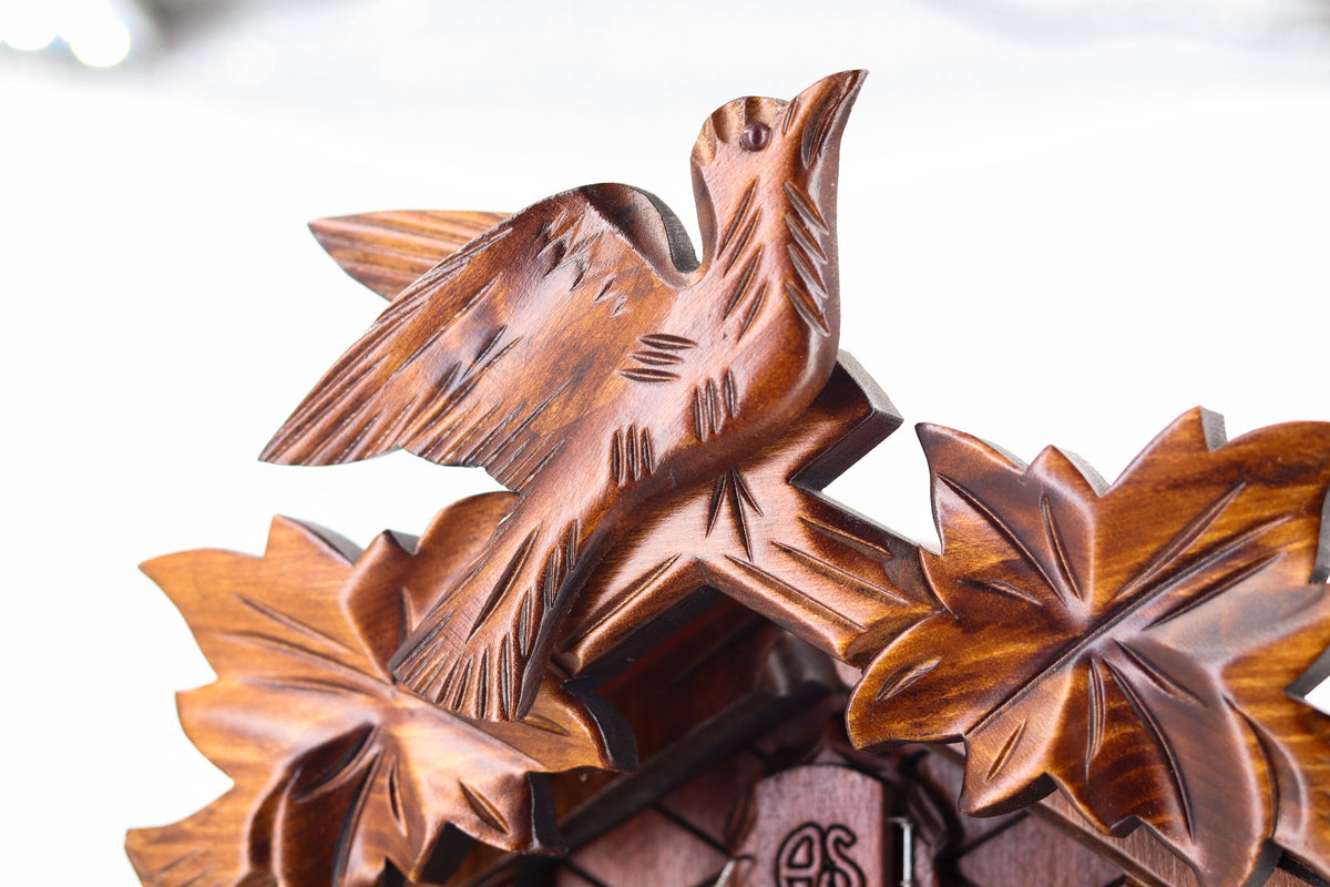 Anton Schneider 8T 90/9 Avis Vinea cuckoo clock, additional view