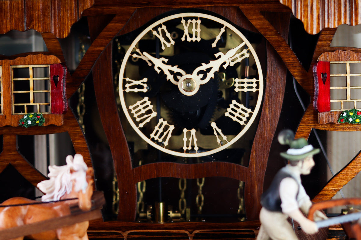 Anton Schneider 8TMT 1595/9 Sawmill cuckoo clock, detail view