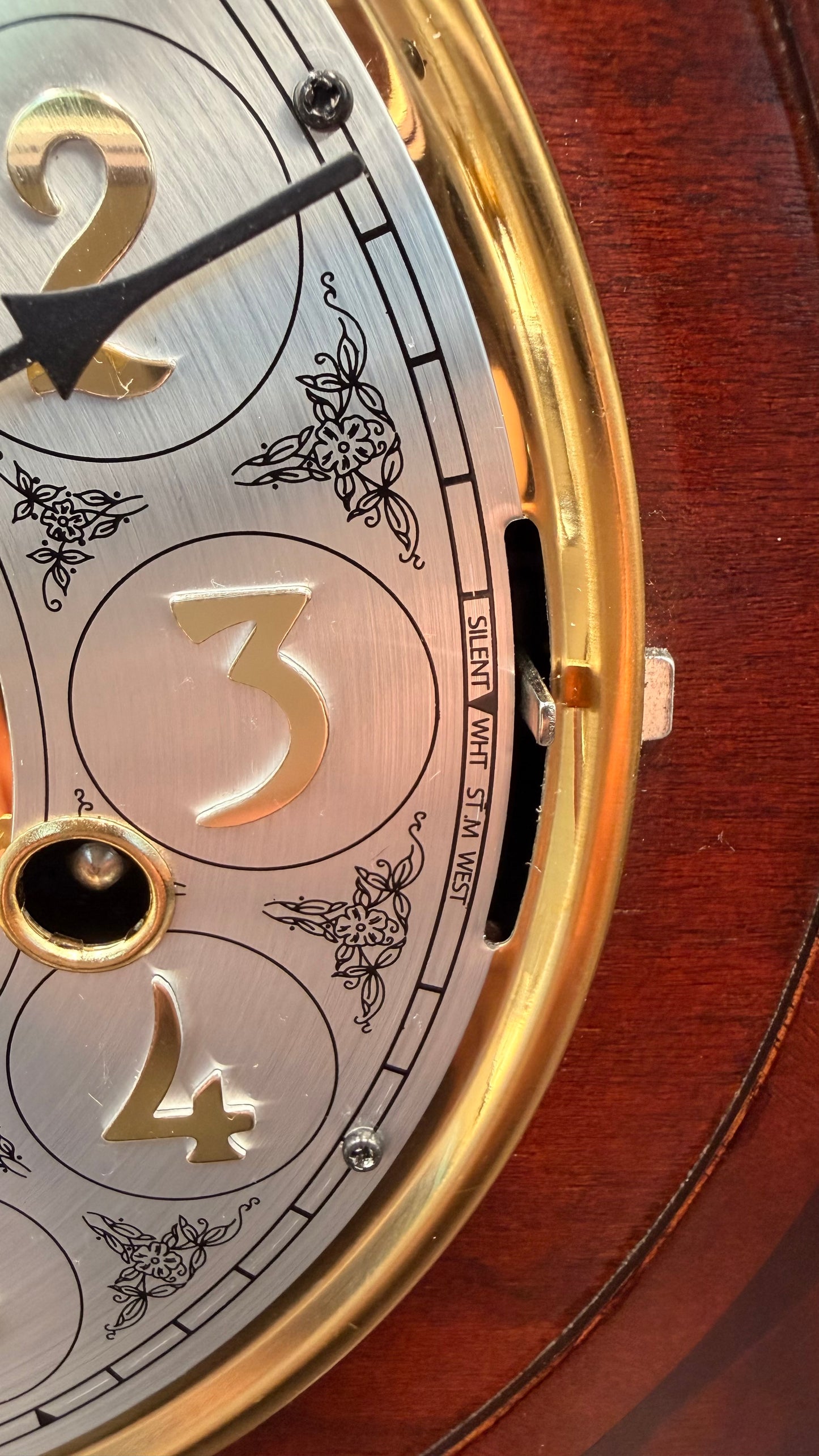 Howard Miller Webster Mantel Clock – Presidential Collection, Kieninger Movement