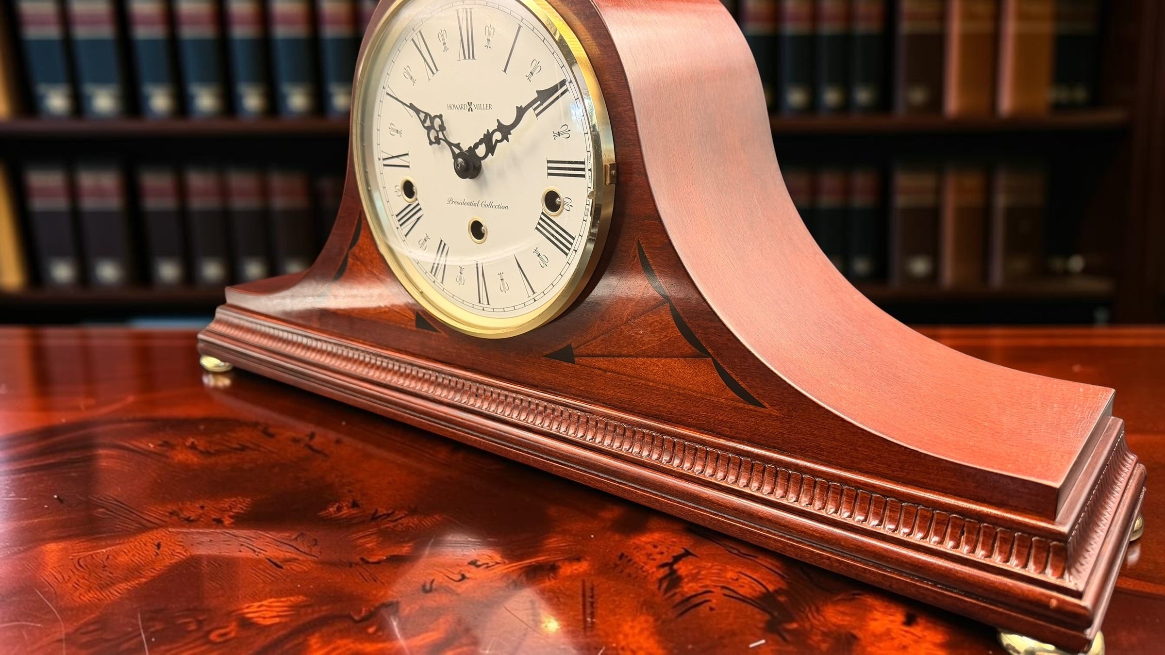Howard Miller Livingston 630-128 Presidential Collection Triple Chime Mantel Clock
