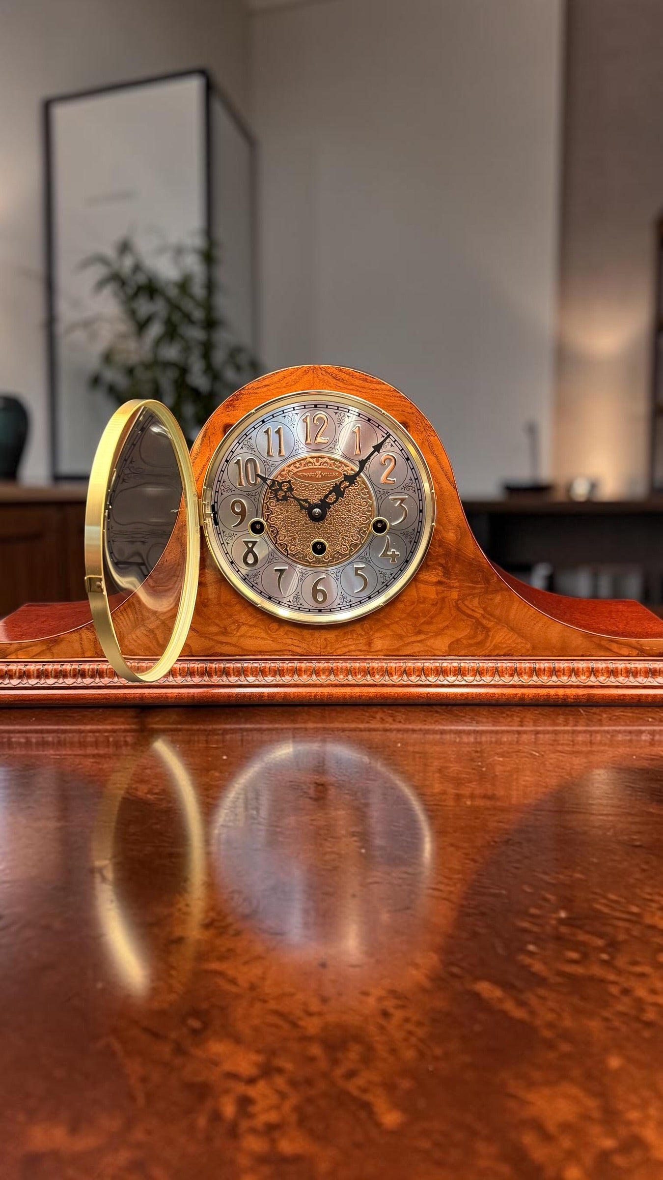 Howard Miller Ambassador 630-169 Mantel Clock – Mechanical Westminster Chime – German Hermle Movement – Key Wind – Burl Wood Tambour