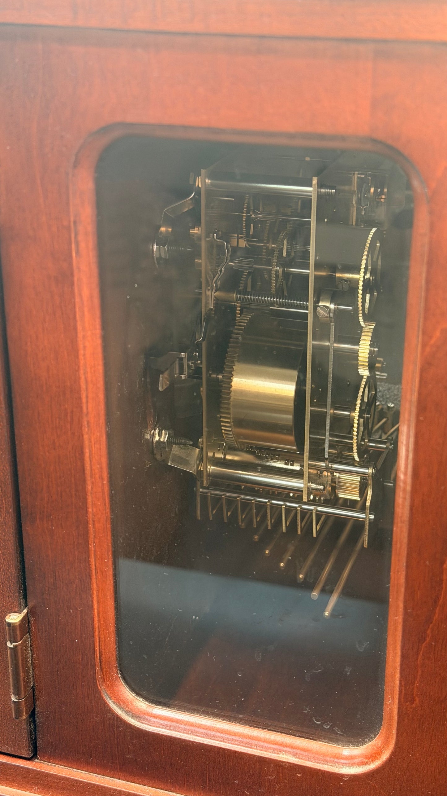Howard Miller Thomas Tompion Mantel Clock – Kieninger Triple Chime Movement – Westminster / Whittington / St. Michael