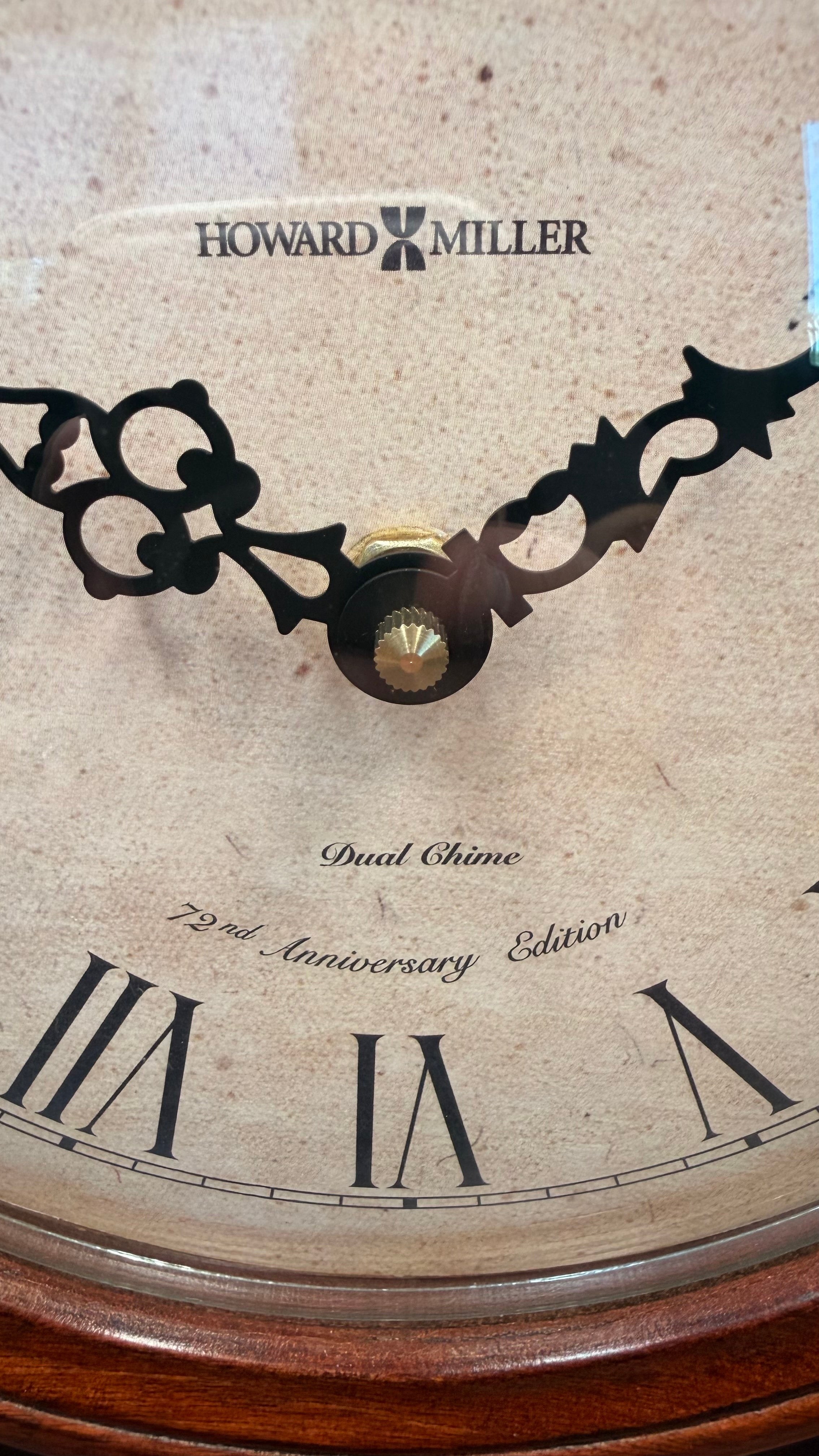 Howard Miller Hampton Mantel Clock – detail image 4