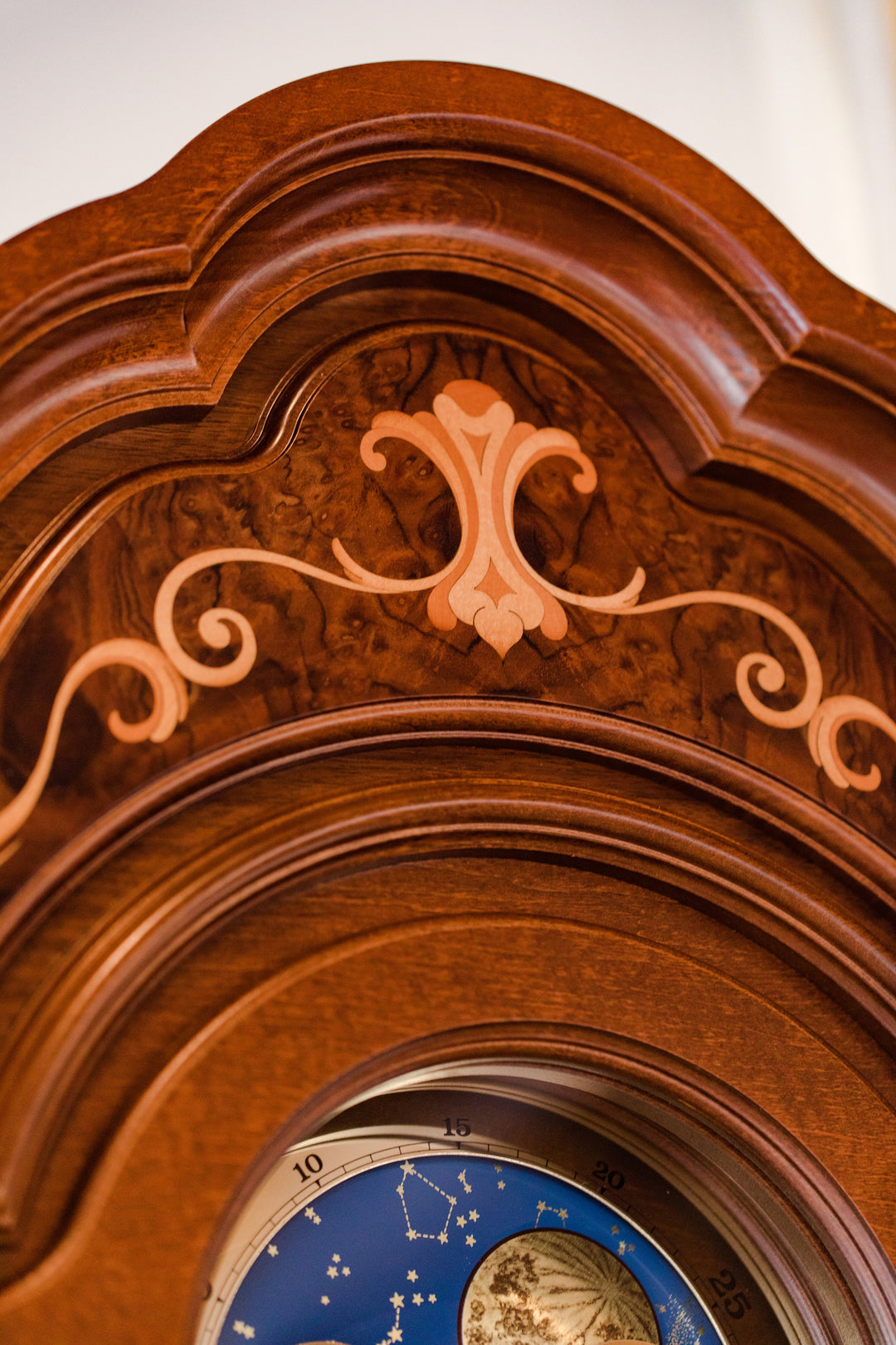 Hermle Biltmore crown detail