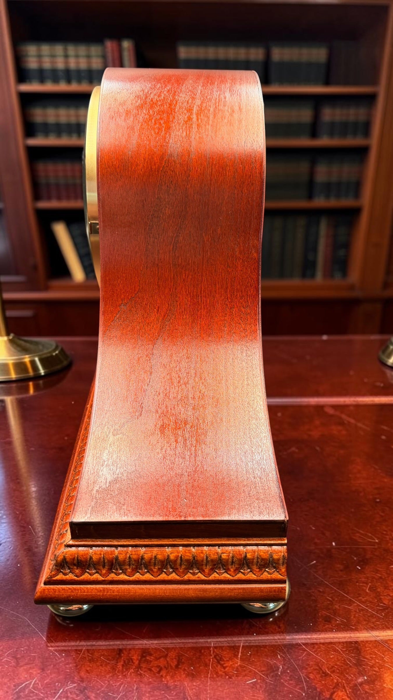 NOS Howard Miller 630-110 Westminster Mantel Clock – detail view 12
