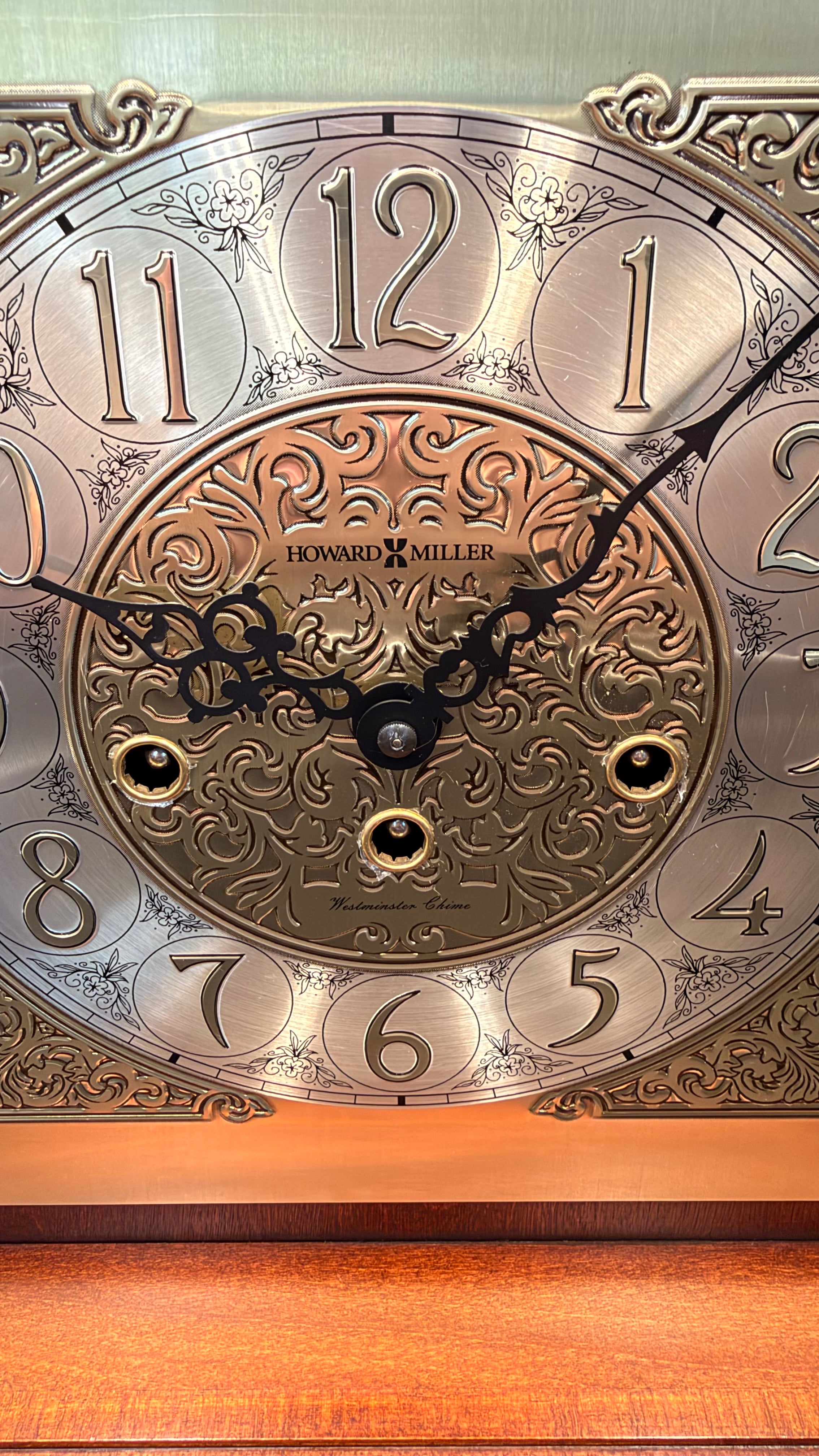 Howard Miller 630-146 Mechanical Mantel Clock | German Hermle 340-020A 11-Jewel Westminster Chime | Serviced