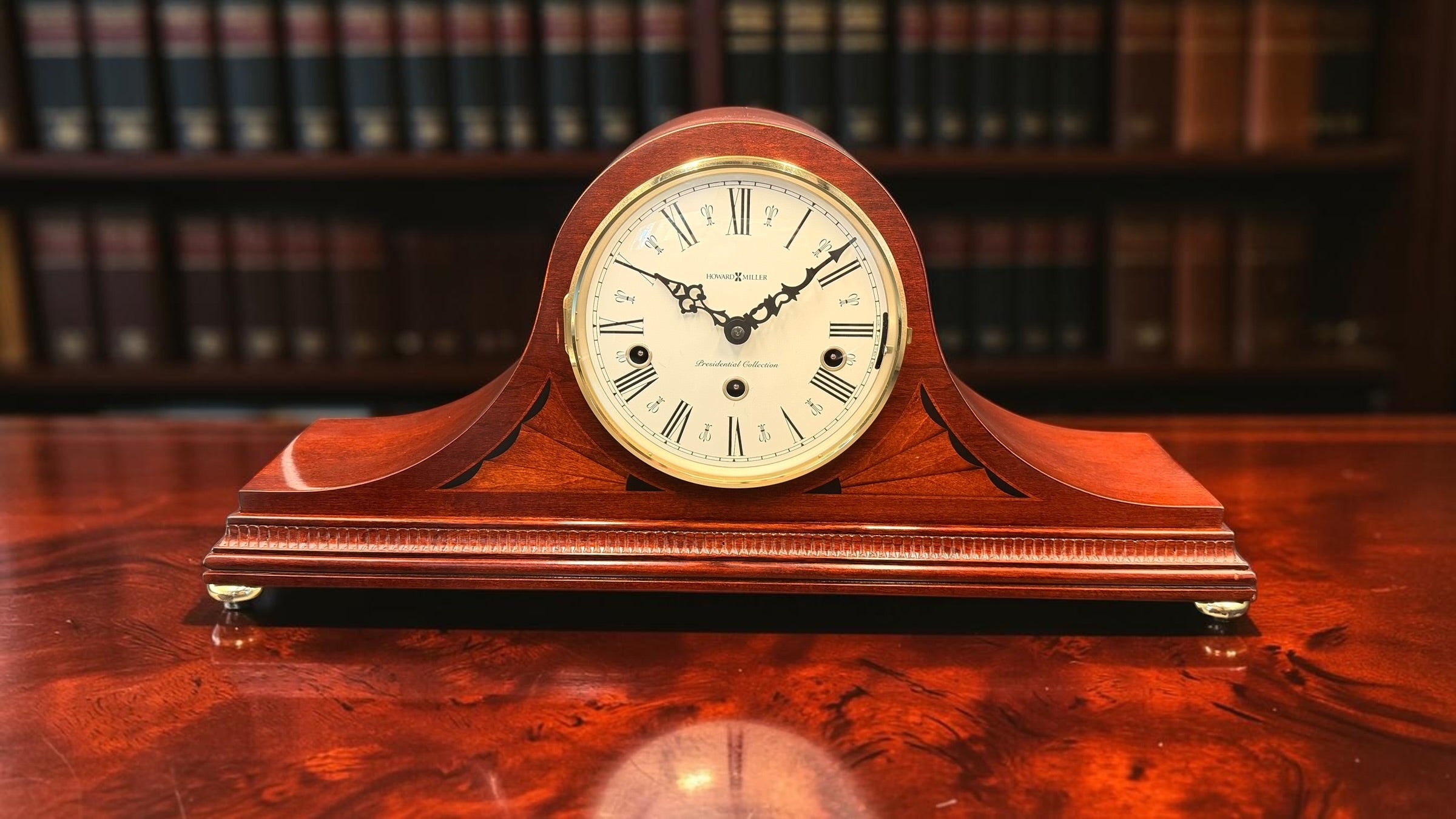Howard Miller Livingston 630-128 Presidential Collection Triple Chime Mantel Clock