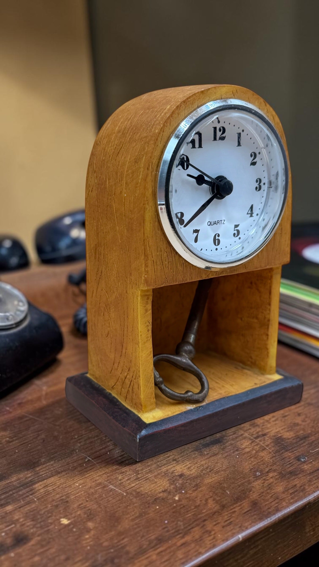 Wooden Mantel Shelf Clock w/ Skeleton Key – Quartz – Rustic Decor