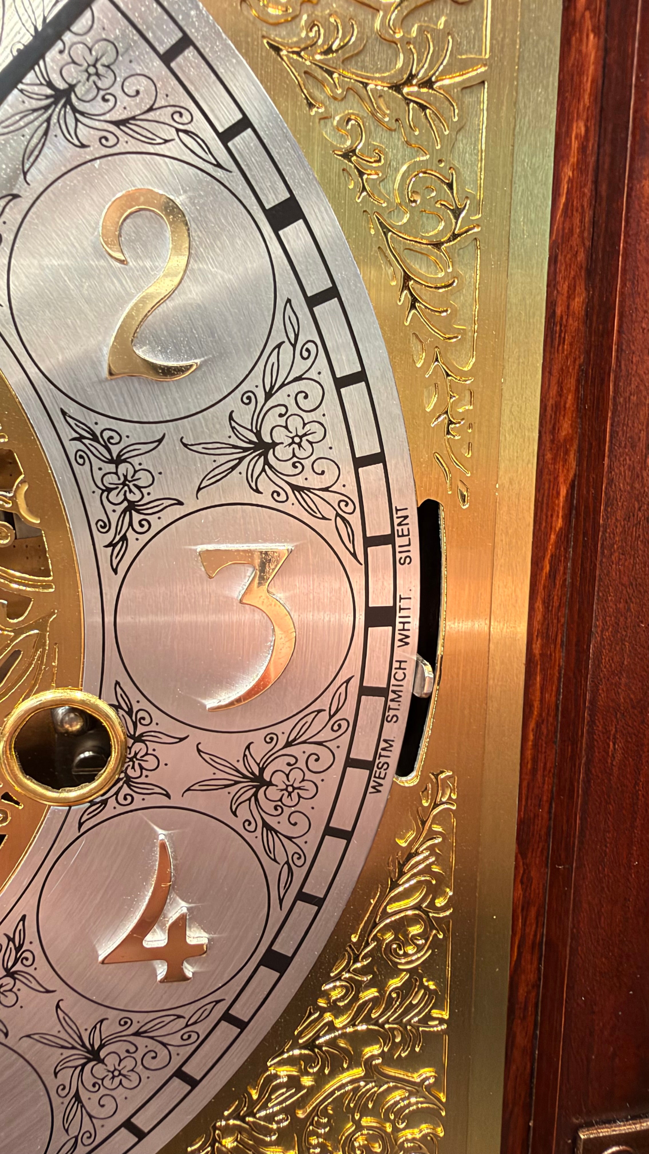 Howard Miller 630-112 Presidential Collection Triple Chime Bracket Clock | Hermle Movement
