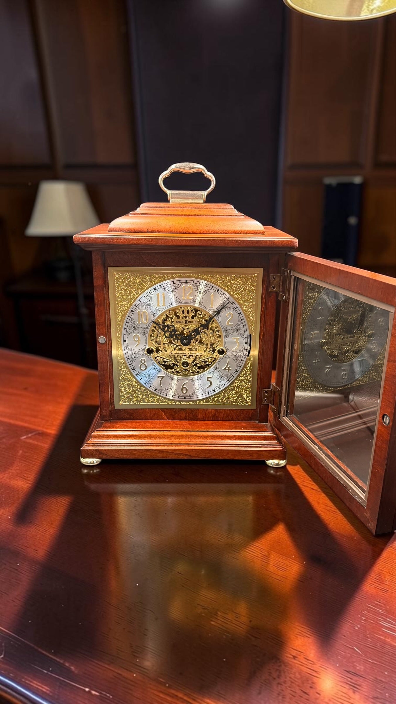 Howard Miller 630-112 Presidential Collection Triple Chime Bracket Clock | Hermle Movement