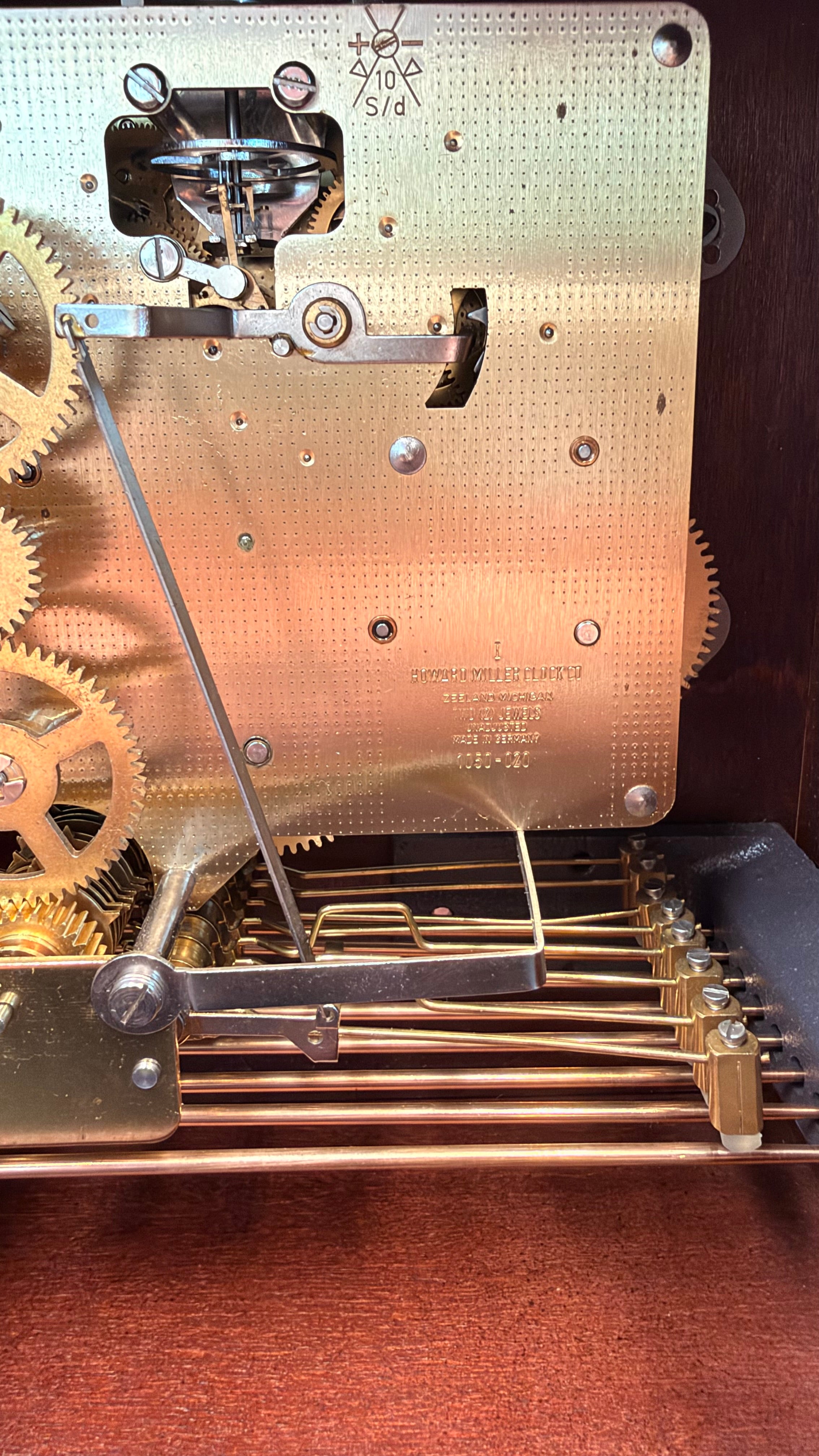 Howard Miller 630-112 Presidential Collection Triple Chime Bracket Clock | Hermle Movement