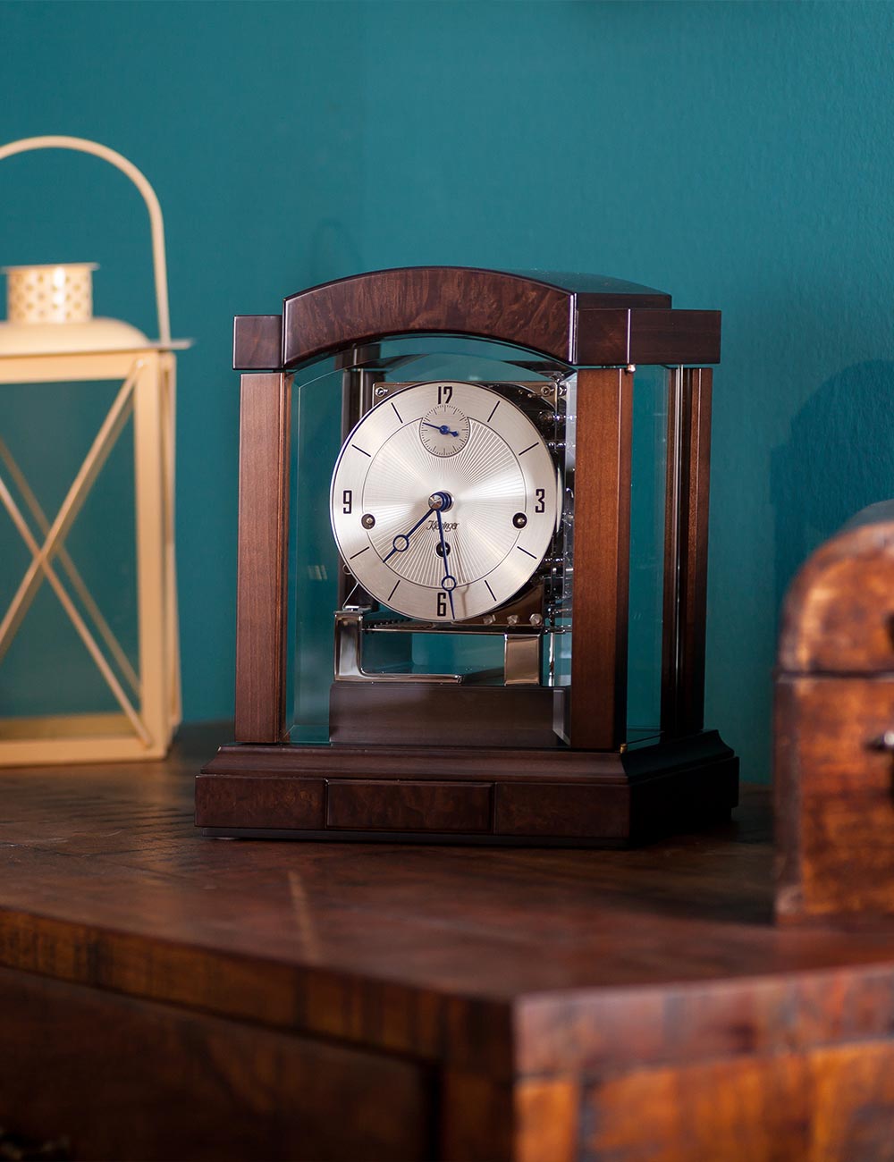 Kieninger 1242-22-03 Table Clock