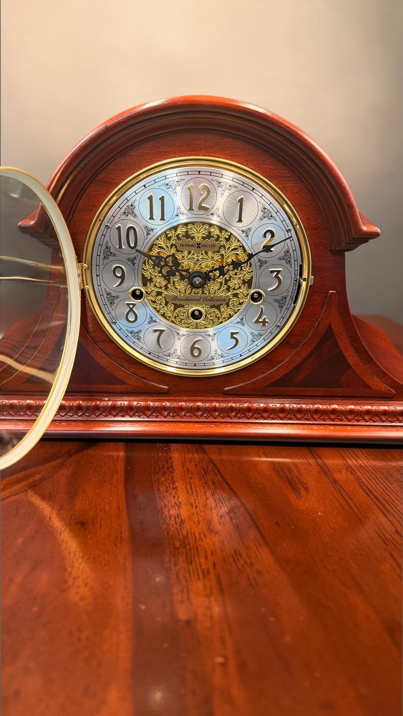 Howard Miller Webster Mantel Clock – Presidential Collection, Kieninger Movement