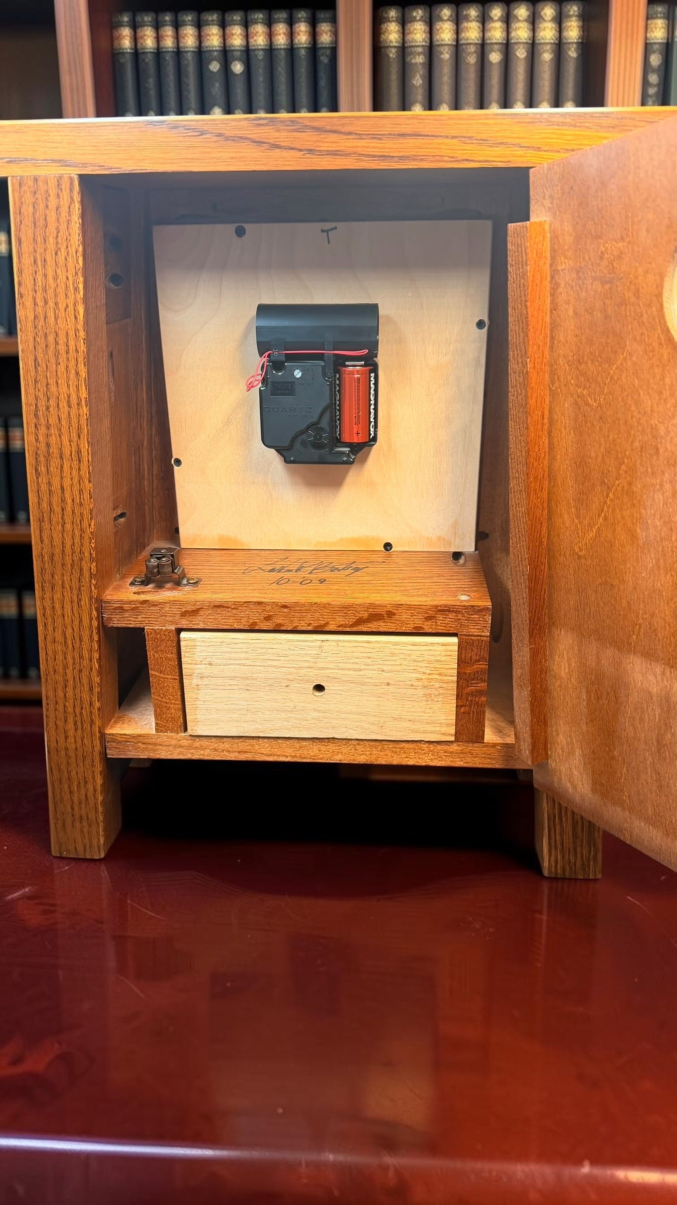 Handcrafted Mission Quarter-Sawn White Oak Mantel Clock by LaVern Bontrager – Westminster Chime – Beveled Glass
