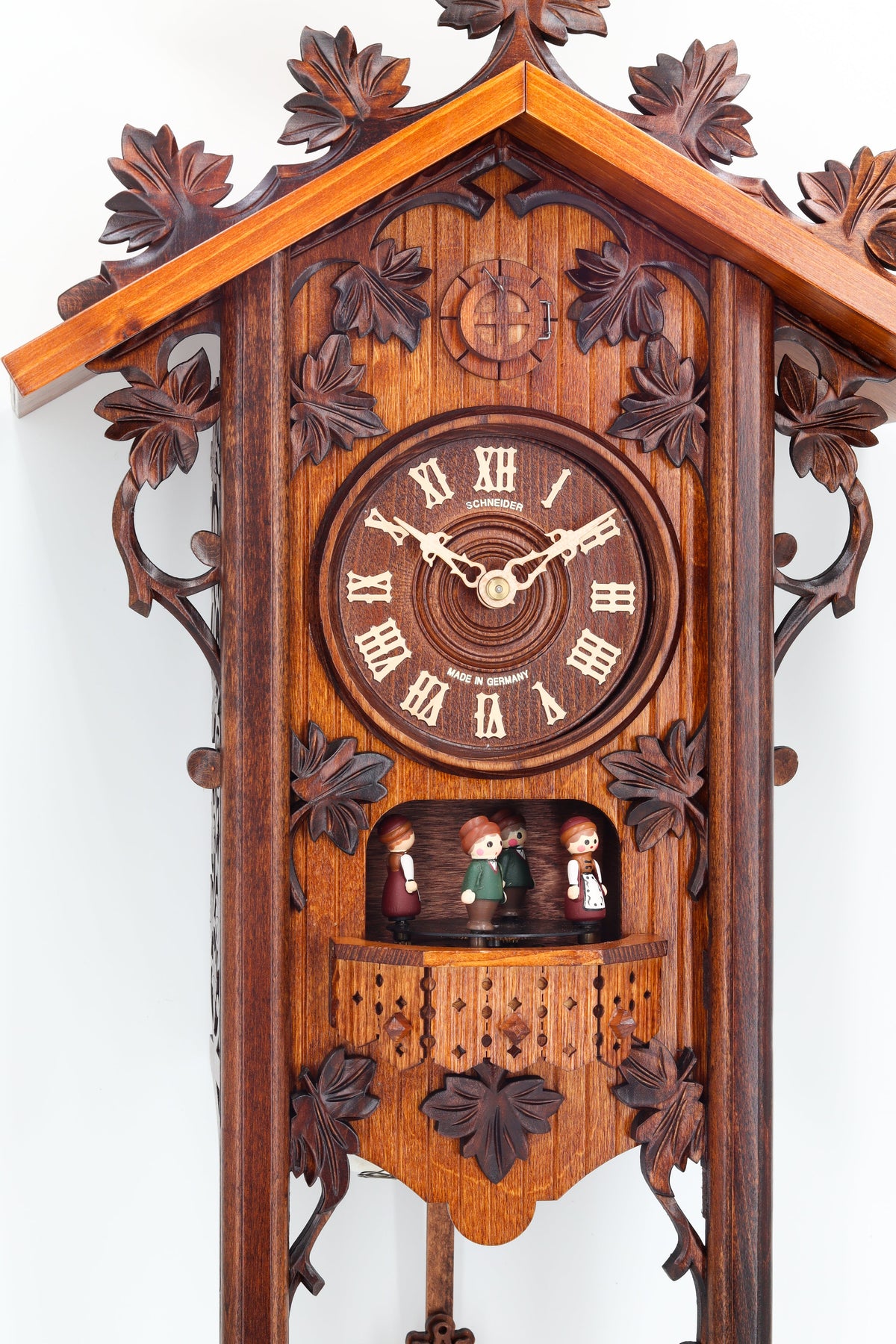 Anton Schneider 8TMT 540/9 Bahnhäusle 1885 cuckoo clock, additional view