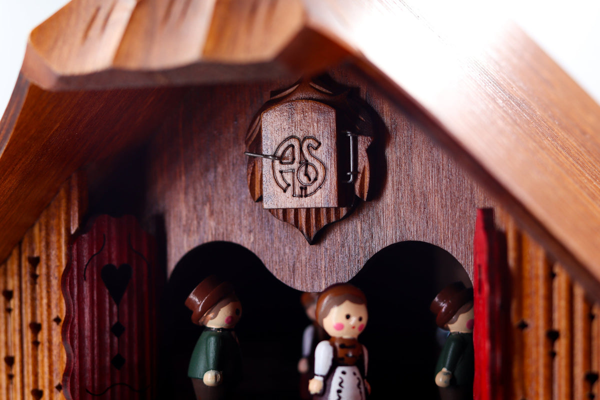 Anton Schneider MT 764/10 Mill Cottage cuckoo clock, additional view