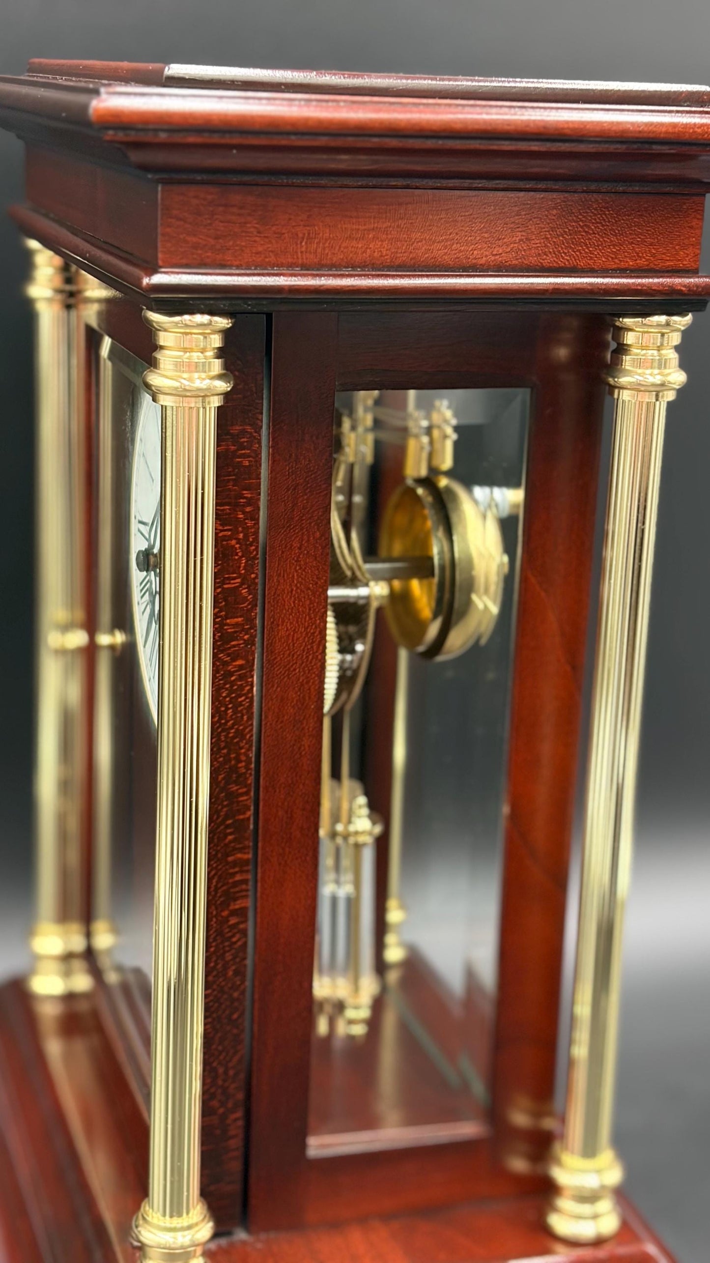 Howard Miller Tribute Crystal Regulator Mantel Clock 613-580 • Vintage 1990s Mechanical Hermle Movement • Collector-Grade with Key