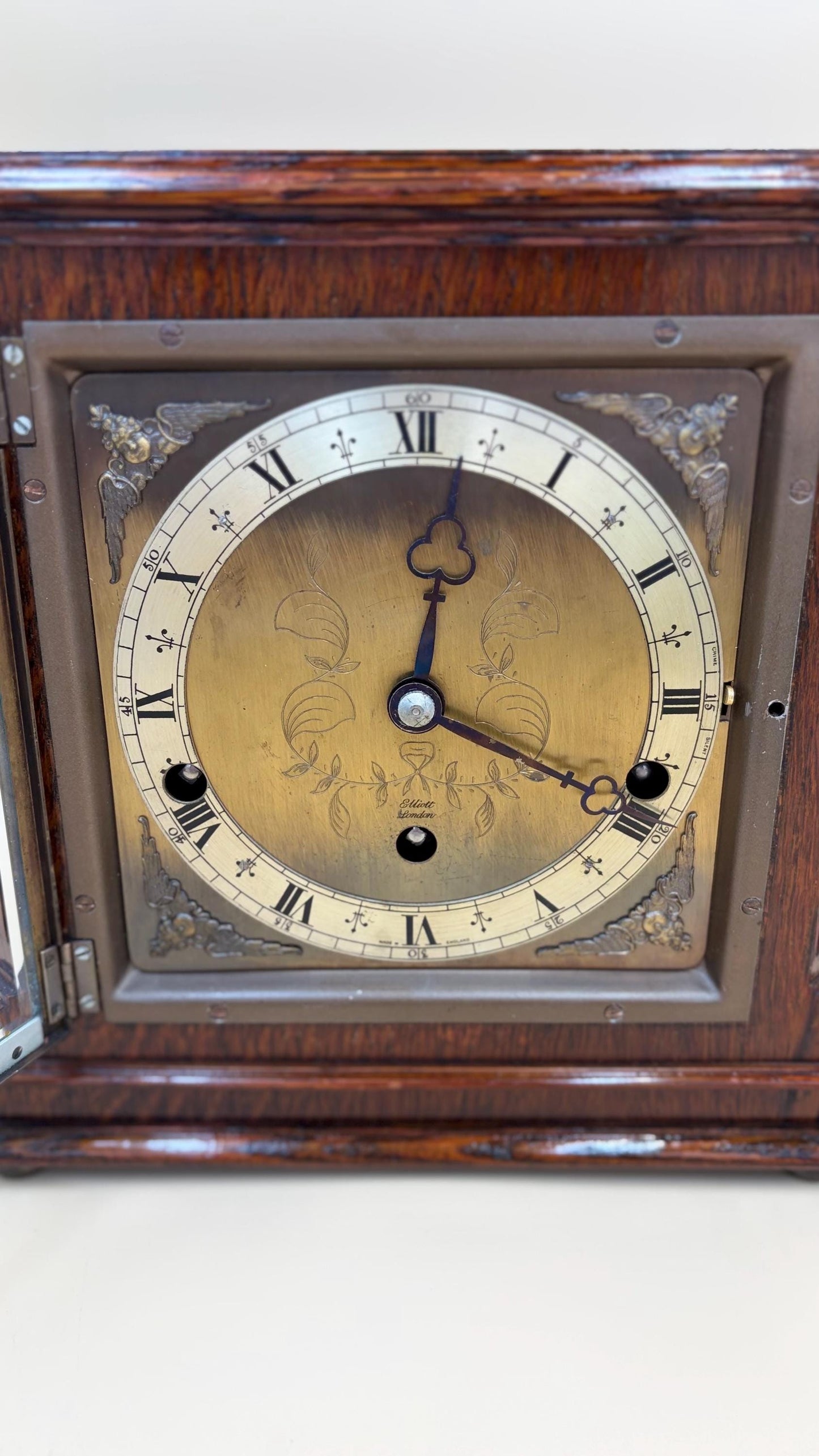 Elliott of London Dual Chime Mantel Clock – Westminster & Whittington – c. 1940s – Fully Serviced
