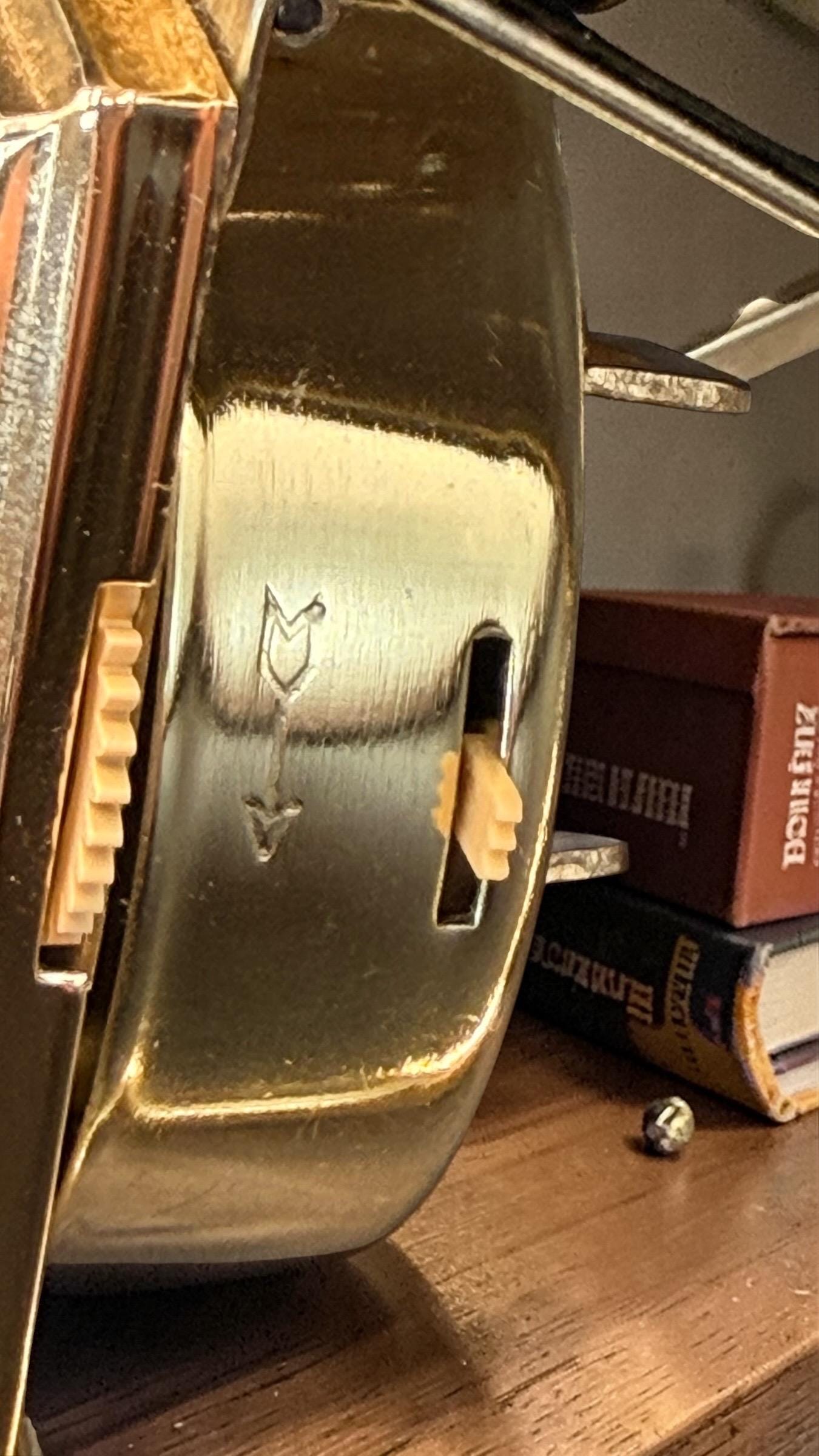 Mid Century  Linden Travel Alarm Clock – Vintage 1960s