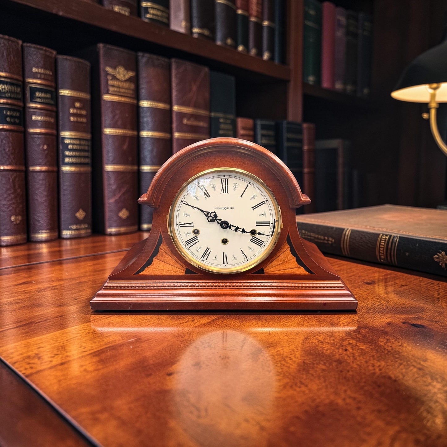 Howard Miller Downing Mantel Clock – Kieninger Triple Chime, Key Wound, Inlaid Wood Case
