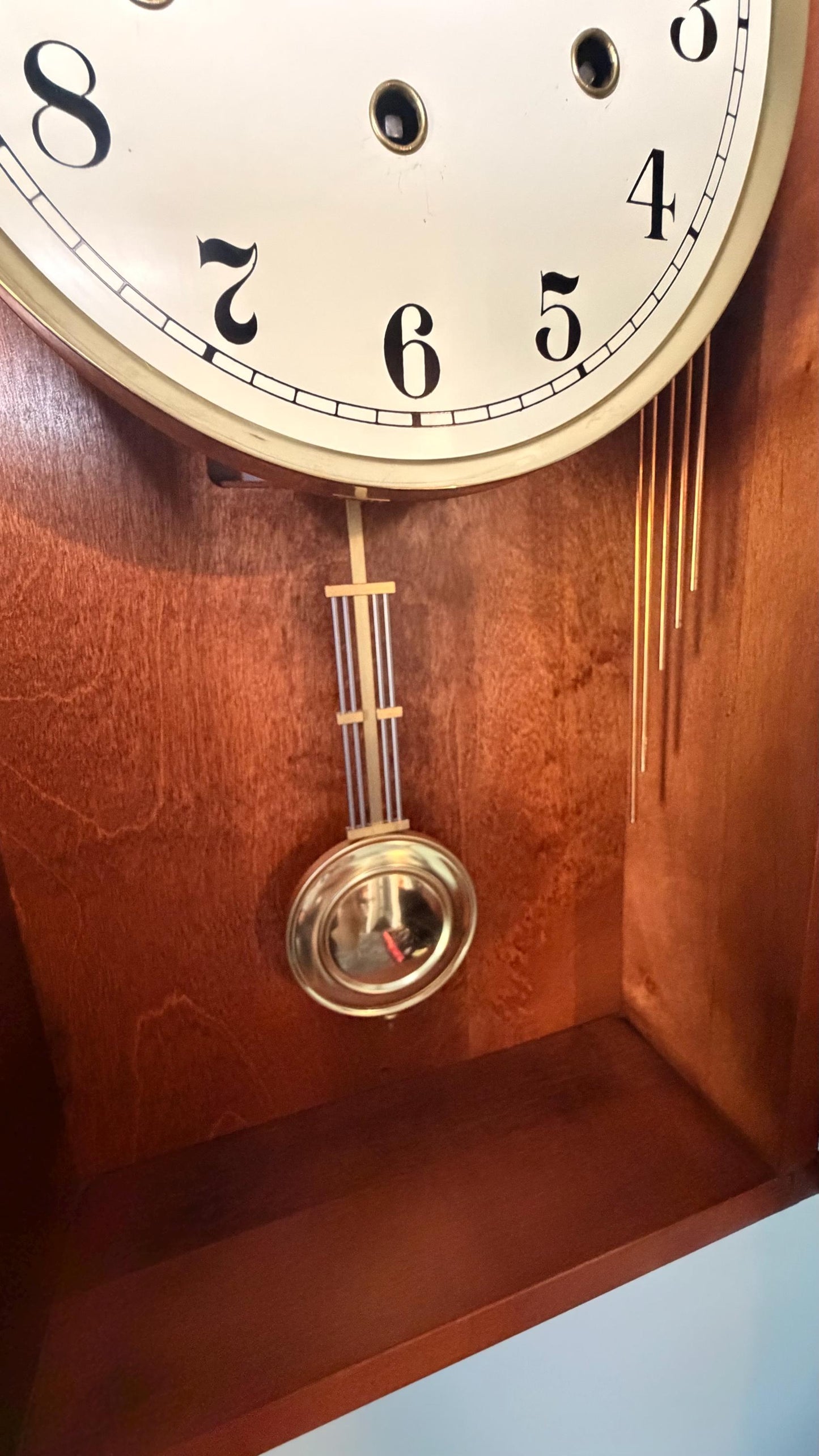 Howard Miller Pembrook Mechanical Wall Clock Westminster Chime