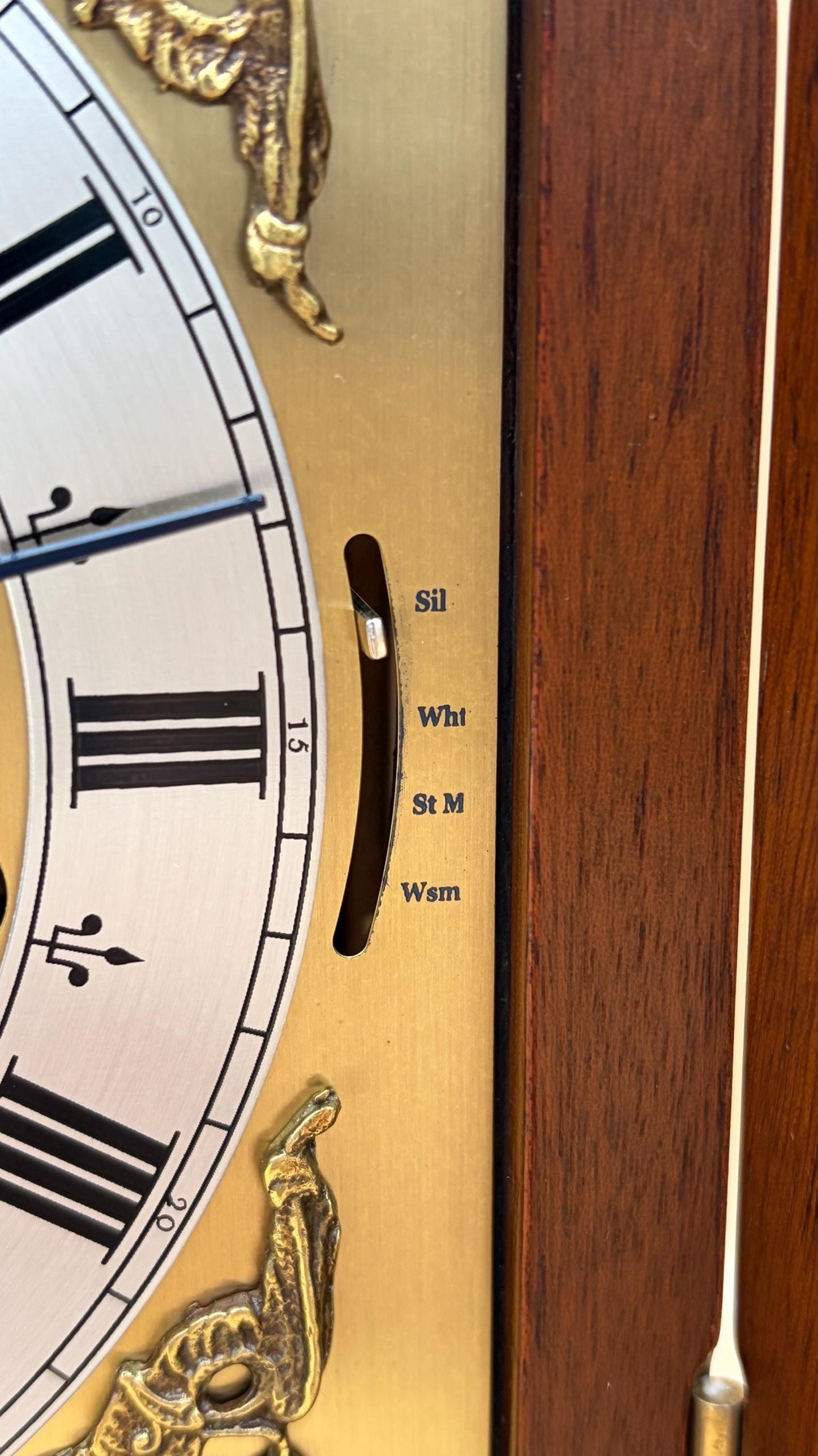 Comitti London Triple Chime Bracket Clock – Mahogany Case – 8-Day English Luxury Mantel Clock