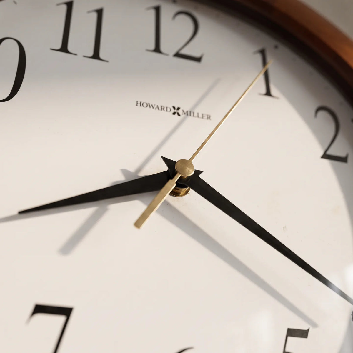 Howard Miller Corporate Wall Clock 625214 - manufacturer view 3