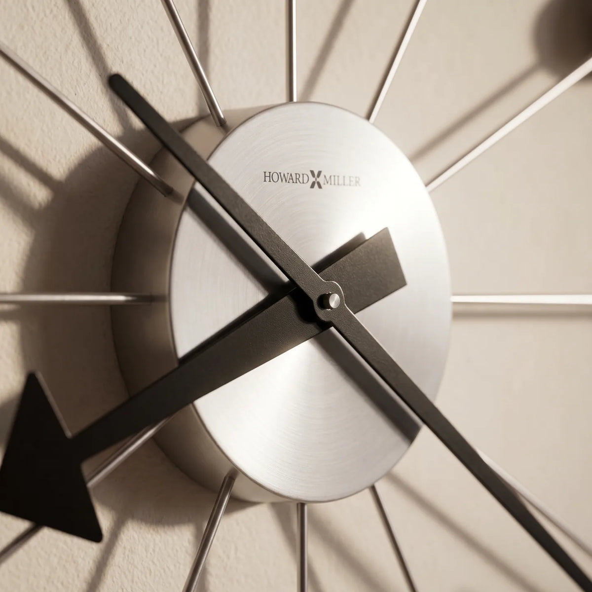 Howard Miller Ball Clock II Wall Clock 625527 - manufacturer view 3
