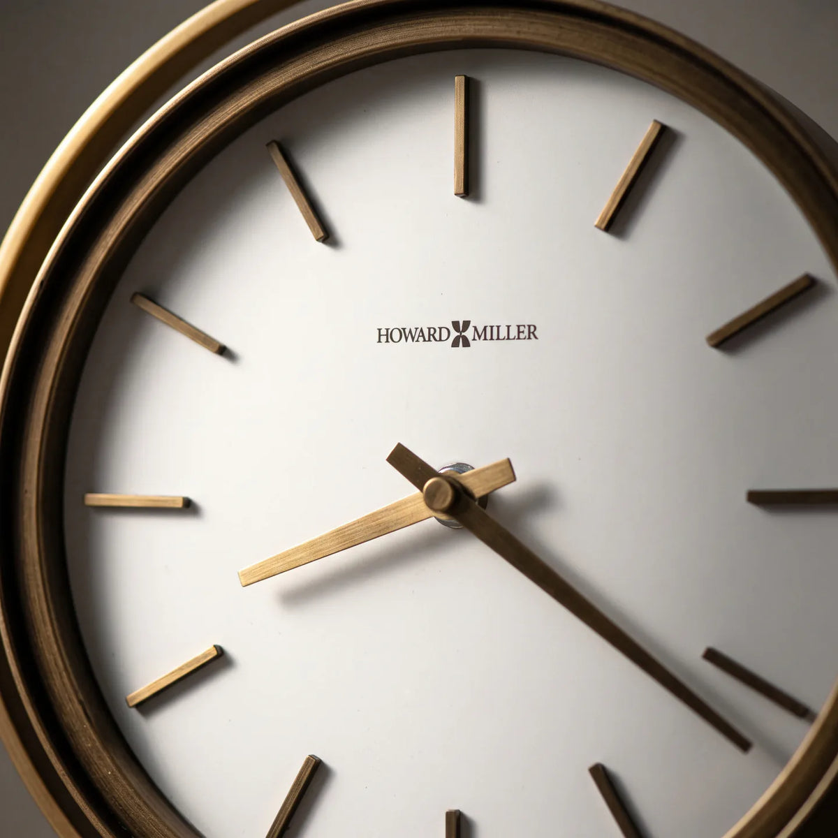 Howard Miller Mariam Accent Clock 635248 - manufacturer view 3