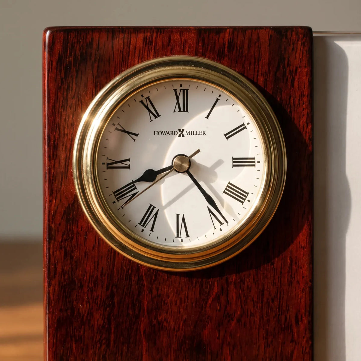 Howard Miller Portrait Caddy Tabletop Clock 645498 - manufacturer view 3